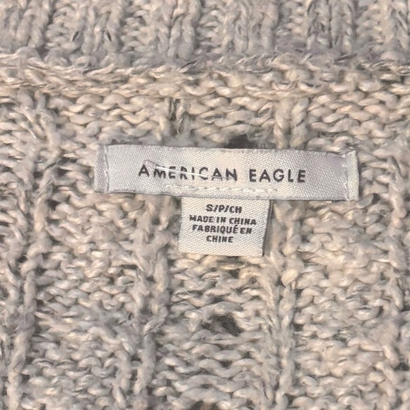 American Eagle cardigan. Size small - Picture 5 of 6